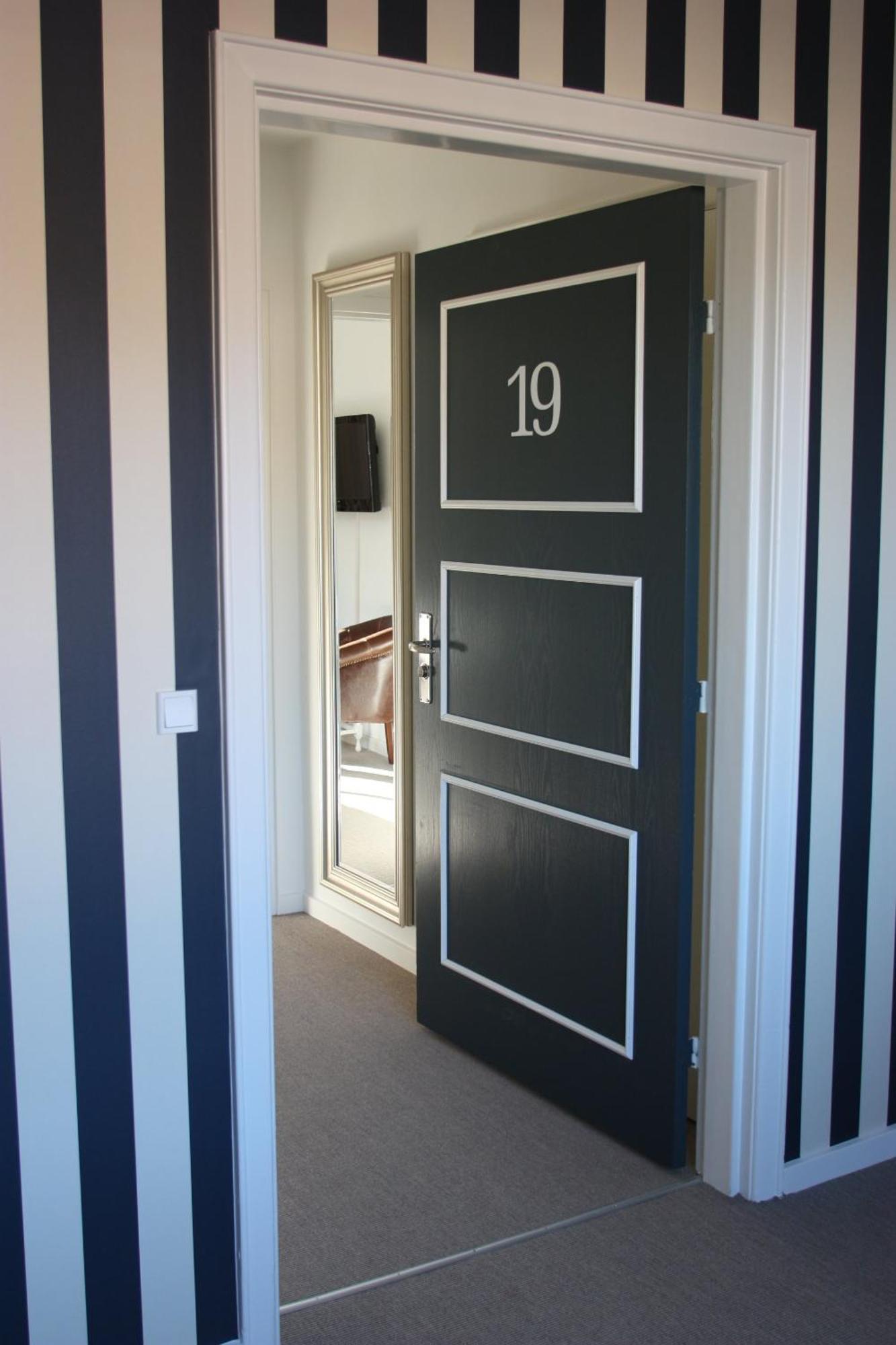 Hotel Hojbyso Екстер'єр фото